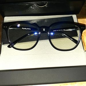 Blue light glasses